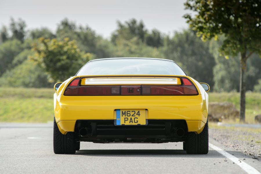  Honda NSX-R 1991 года  (UK) (фото 7 из 24)